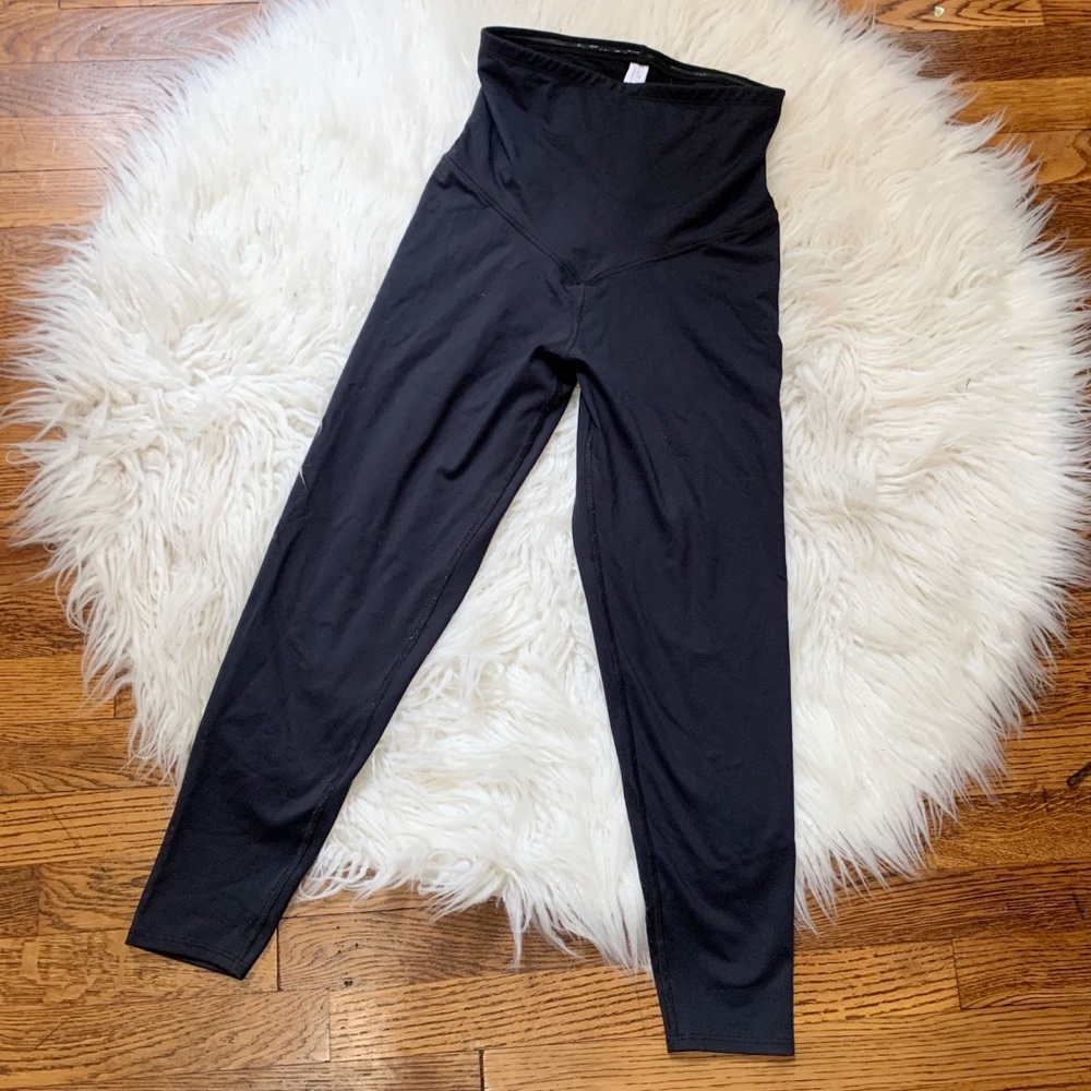 EUC Curveez Hi-Waist Shapewear Legging